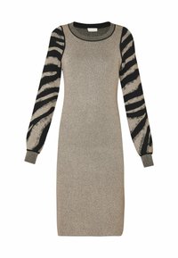 Abito lavorato a maglia con una silhouette aderente, corpo metallico dorato e lunghe maniche nere con un motivo a strisce zebra, rifinito con colletto e polsini a costine.