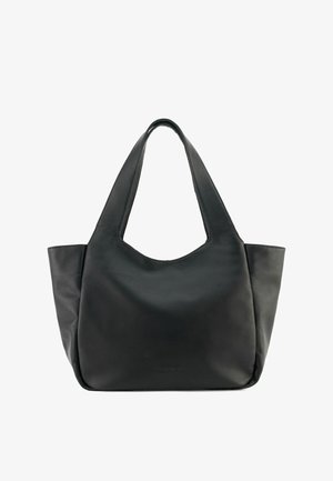 Schwarze Leder-Tote-Bag mit weicher Textur, weitem offenen oberen Teil und zwei langen Griffen, die ein minimalistisches Design ohne äußere Hardware aufweist.