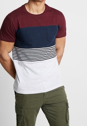 T-shirt z nadrukiem