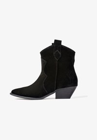 Unausgewählt, black