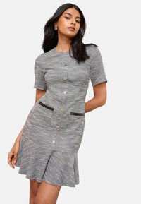 REGULAR FIT - Trikotaažkleit - grey jacquard