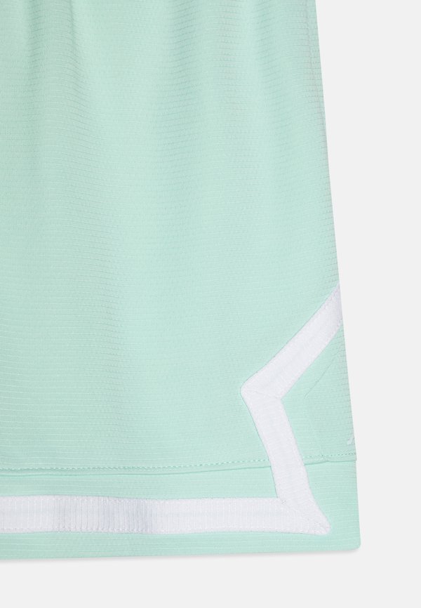 DIAMOND - Shorts - igloo3