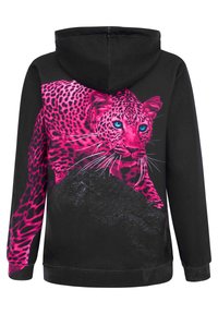 Sudadera negra con un gráfico vívido de un leopardo rosa con ojos azules, bigotes detallados y pelaje texturizado, situado sobre un fondo oscuro.