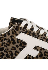 Faguo WALNU - Sneakers basse - marron