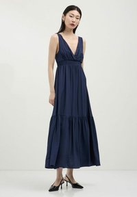 Calliope LUNGO CON BALZA  - Vestito lungo - blu