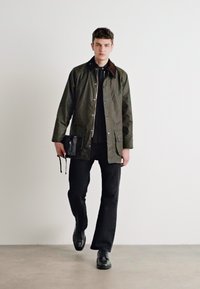 Barbour BEAUFORT - Rövid kabát - archive olive