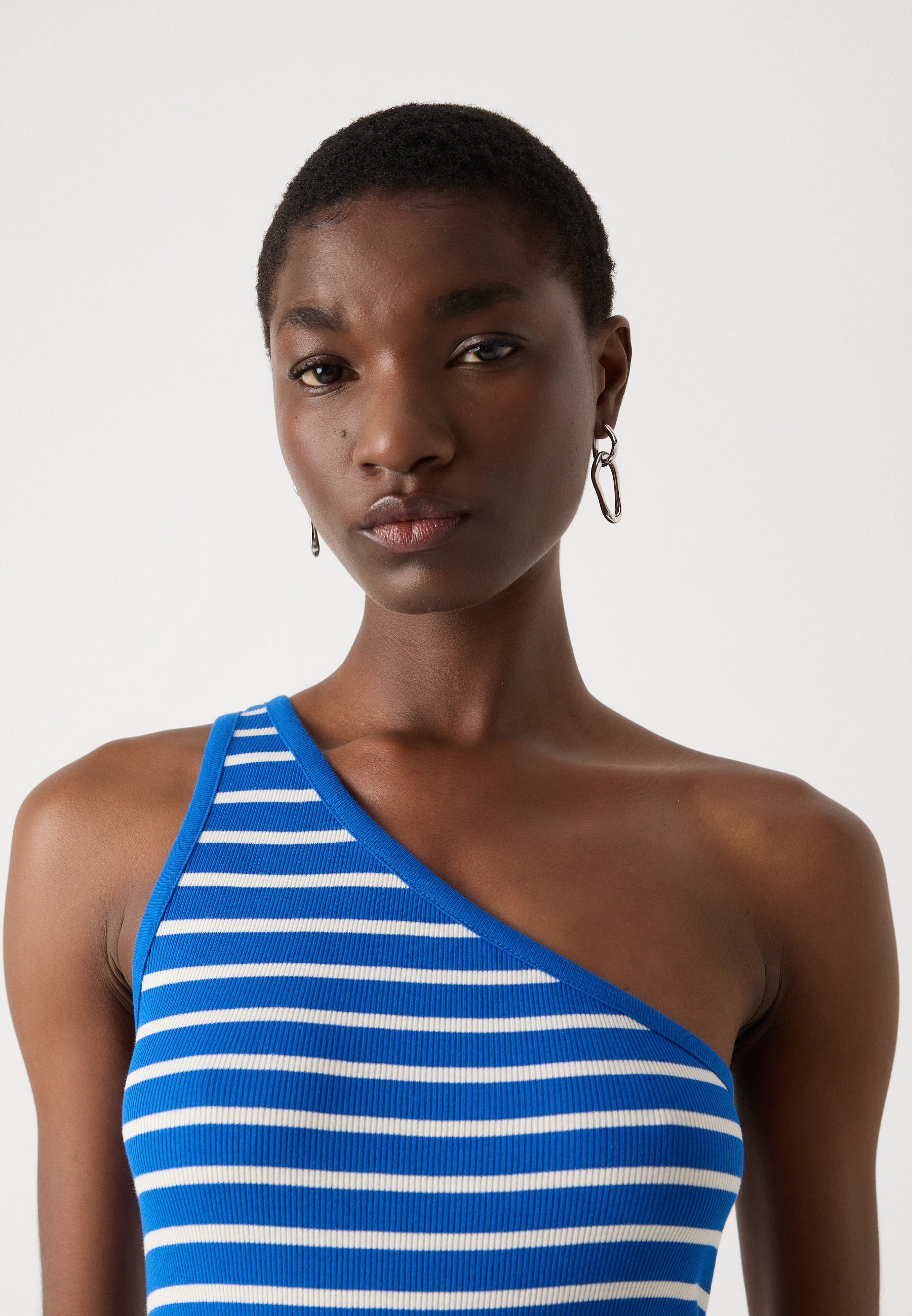 売れ筋商品|||マッズ ノーガード Tシャツ レディース トップス STRIPE KITTY - Top - surf the web/vanilla ice Mads Nørgaard STRIPE KITTY - Top - surf the web/vanilla ice