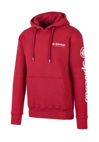 Rode katoenen hoodie met een voorvak, verstelbare trekkoord capuchon en witte logoaccenten op de borst en mouw. Glad textuur.
