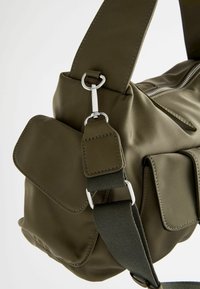 Next UTILITY SHOULDER REGULAR FIT - Rankinė - khaki green