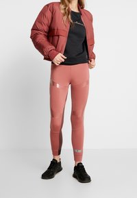 Under Armour Felpa - black