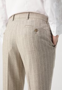 BOSS HANRY - Uzvalks - light beige