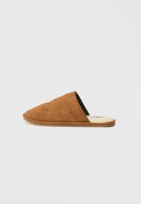 Wybrany, tan/blackwatch/cream