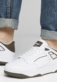 Puma SLIPSTREAM UNISEX - Tossud - white chocolate