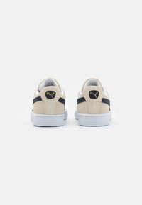 Puma SUEDE CLASSIC XXI UNISEX - Sapatilhas - pristine/parisian night/white