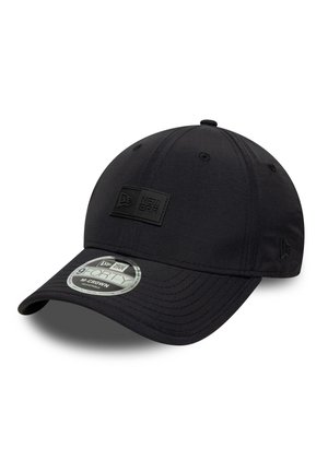 Black adjustable New Era 9FORTY M-Crown baseball cap with stitched logo patch and curved brim.
