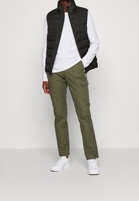 Tommy Hilfiger Bojówki