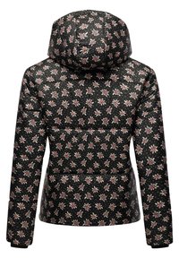 Černá péřová bunda s květinovým vzorem zobrazujícím červené a bílé květy. Má kapuci, polstrovanou konstrukci a elastické manžety.