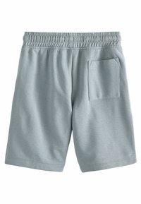Helle blaue Shorts aus weichem Material, mit einem elastischen Bund und einer einzelnen Gesäßtasche, die ordentliche Nähte und eine glatte Textur aufweist.