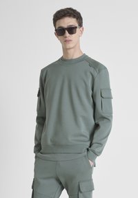 Niet geselecteerd, moss green
