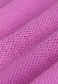 Niet geselecteerd, pink