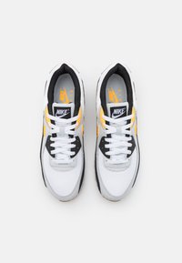Nike Sportswear Sneakers - white
