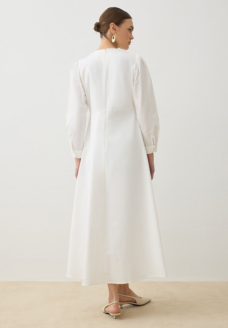 modanisa long sleeve dress REFKA by Modanisa Modest Maxi Hijab Dress 10 White Ecru Chain Print Long Sleeve