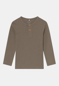 Selecionado, overland trek