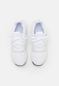 Reebok FLASHFILM TRAIN 2.0 UNISEX - Sapatilha de treino - white/black