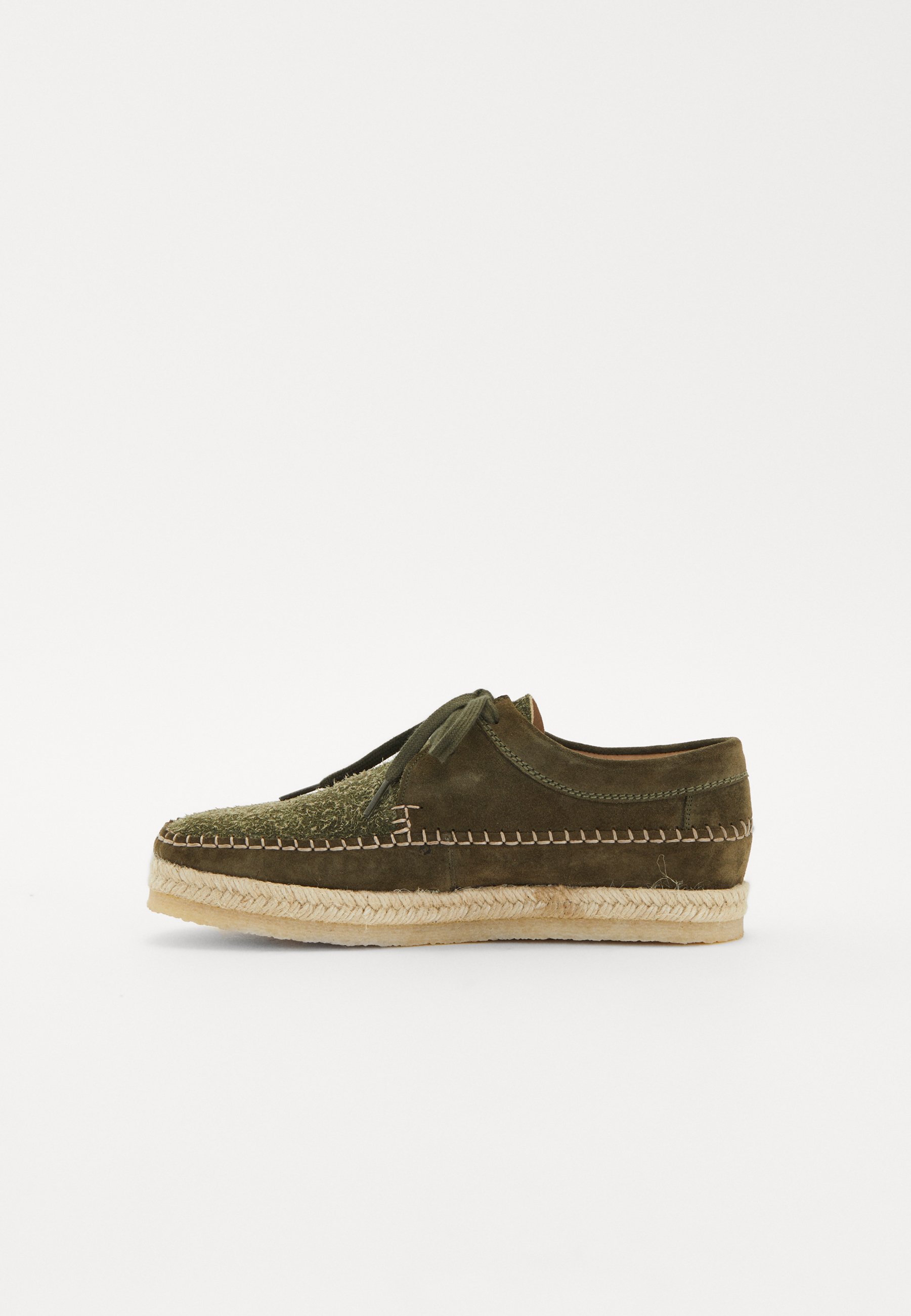 靴 CLARKS WEAVER Amazon.com | Clarks Originals Weaver Men's Oxfords Shoes