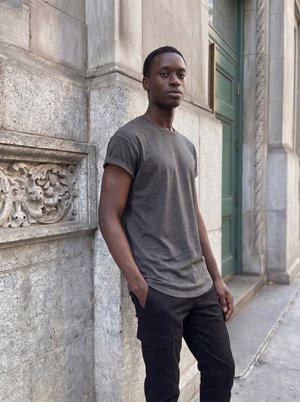 Urban Classics, LONG SHAPED TURNUP TEE - Camiseta básica - charcoal