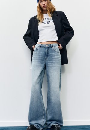 Laza szabású farmerek - stone blue denim