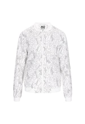 Chaqueta bomber blanca con un patrón de líneas negras abstractas, con puños y dobladillo acanalados, cierre de cremallera y cuello redondo.