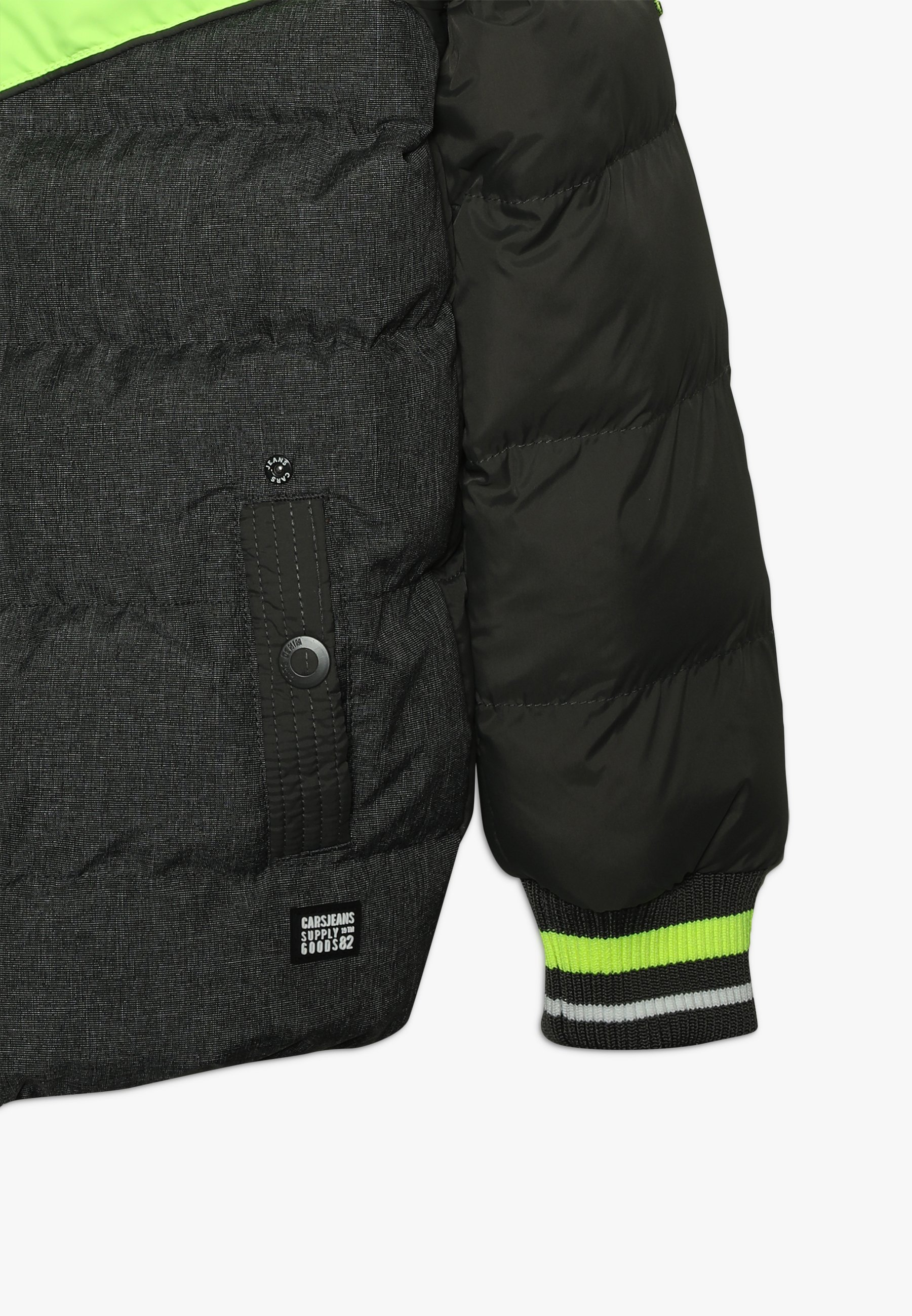 Cars Jeans KIDS RUNDALL Winterjas olive Zalando.nl Cars Jeans KIDS DEMPSEY Winterjas blackZwart Zalando.nl