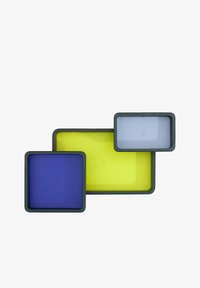 Unselected, mangrove