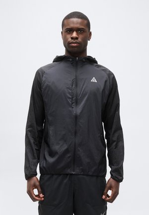 TRAIL AIREEZ - Športna jakna - black/summit white