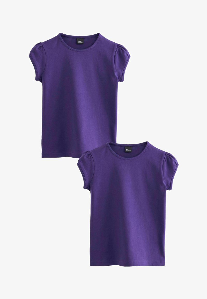 Fialové tričká s krátkym rukávom a okrúhlym výstrihom, s riasenými rukávmi. Vyrobené z mäkkej bavlny, s hladkým, jednofarebným dizajnom.