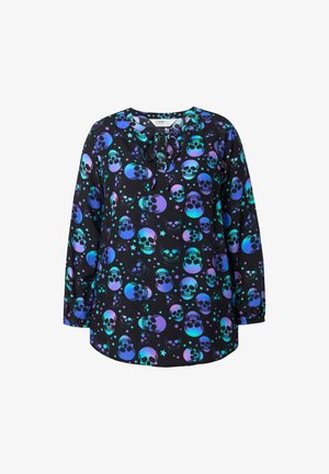 Blusa negra de manga larga con un patrón de calaveras y estrellas multicolores, con un escote redondeado y detalle de lazo en la parte frontal.