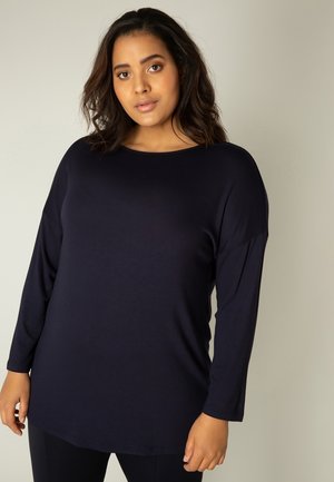 BASE LEVEL CURVY ADELE - Langarmshirt - dark blue