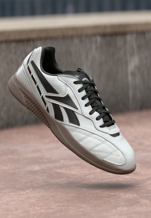 HAMMER STREET UNISEX - Sneakers - matte silver-coloured/black