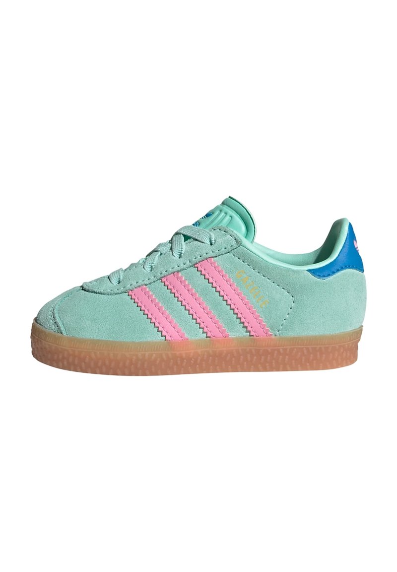 adidas Originals - GAZELLE COMFORT CLOSURE ELASTIC LACES KIDS - Sporta apavi - clear mint bliss pink bright blue, Palielināt