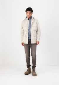 Belstaff DROME JACKET - Lengva striukė - stone beige