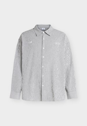 ARKK Copenhagen LOGO SHIRT UNISEX - Camicia - vintage green