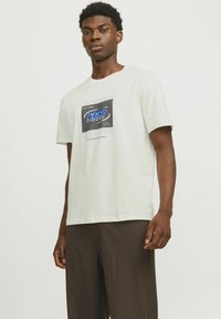 Jack & Jones Triko s potiskem - marshmallow