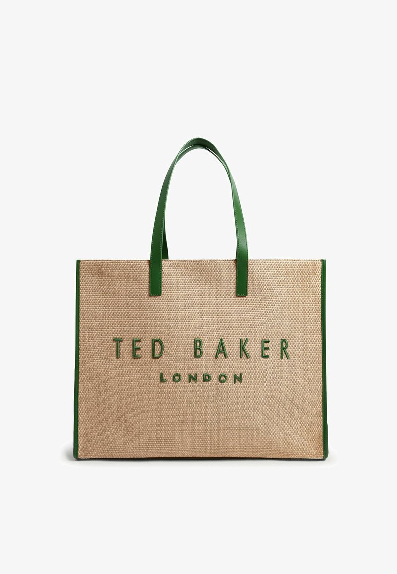 Sac cabas rectangulaire beige tissé avec poignées et finitions en cuir vert, avec le texte "TED BAKER LONDON" en vert sur le devant.