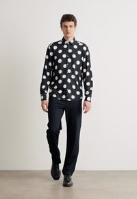 HUGO ERMO - Hemd - open miscellaneous