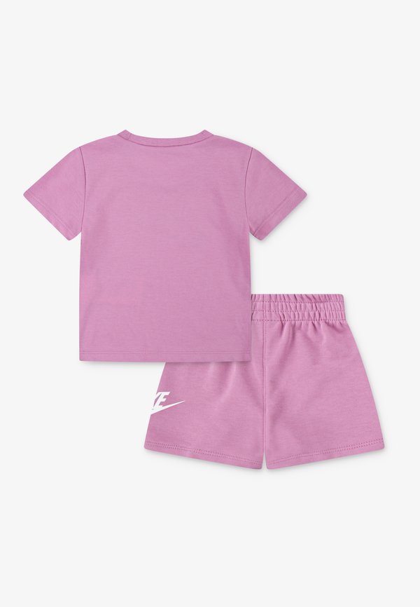 CLUB TEE UNISEX SET - Shorts - magic flamingo4