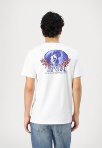 Thumbnail Image 3
