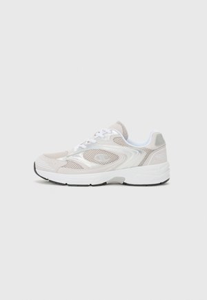 RN00 METALLIC - Sneakers laag - silver-coloured/ light grey
