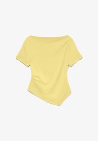 Unselected, pale banana