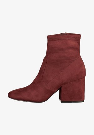 Steve Madden, Bottines - red